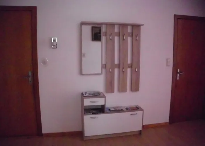 Verdenhalven 公寓 *